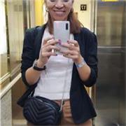 Soy profesora de primaria especializada en clases presencial y virtual. Doy todas las materias de primaria y secundaria